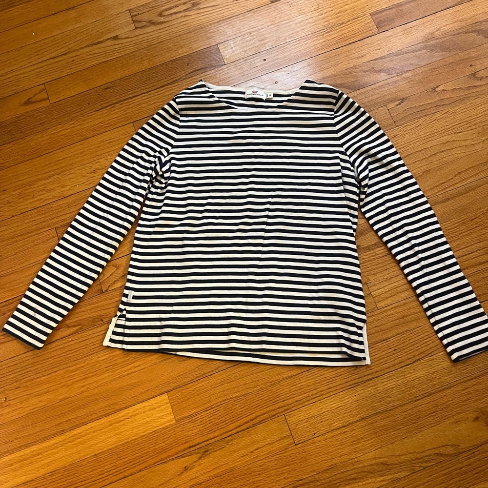 Vineyard Vines Black and White Striped Long Sleeve Top